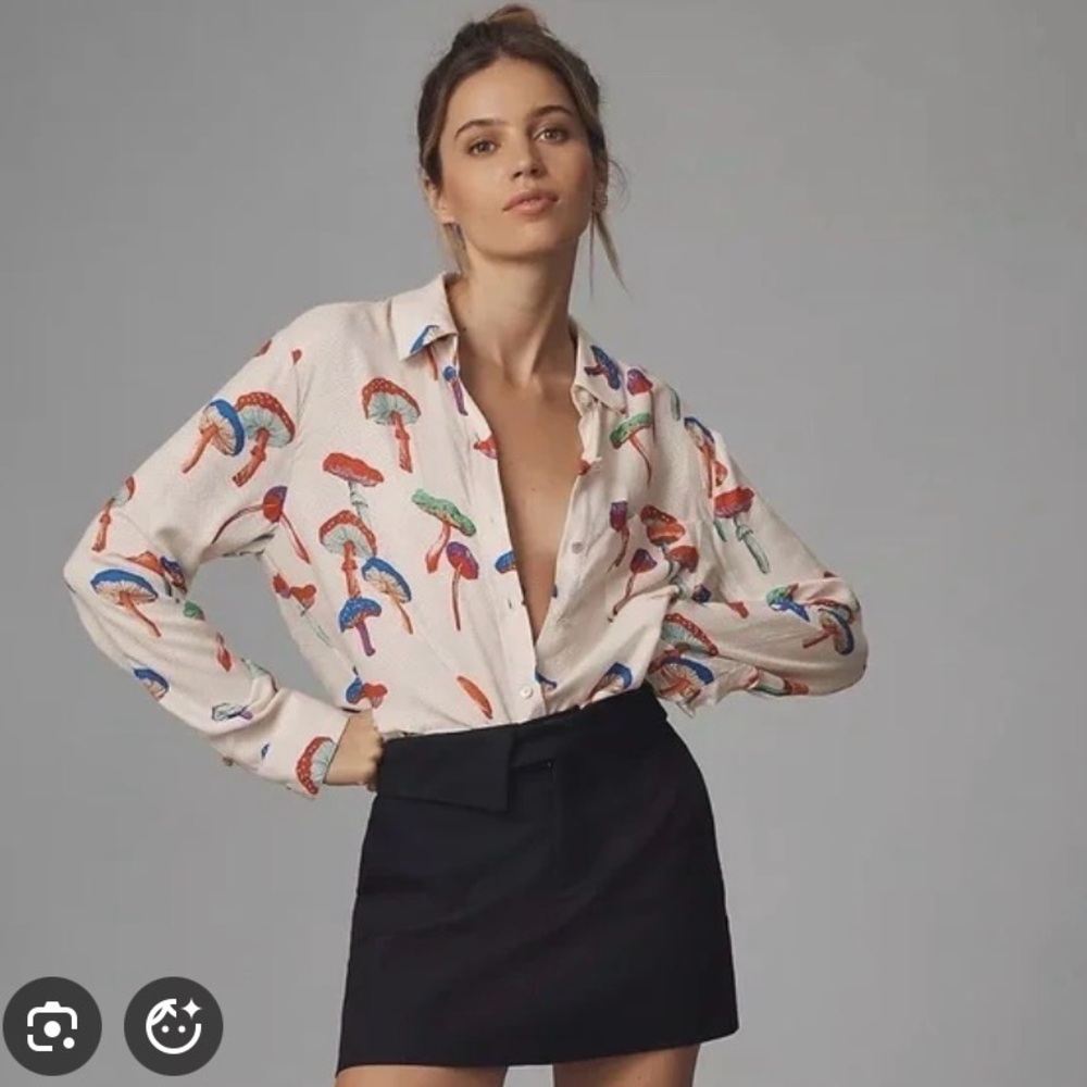 Micro Magic Ex Mushroom Pinked Silk Blouse